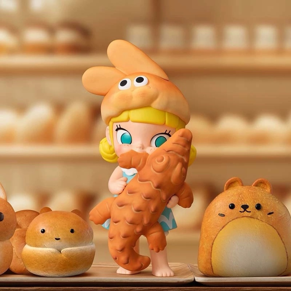 Pop mart Molly baking time carb lover crocodile bread 100%authentic !